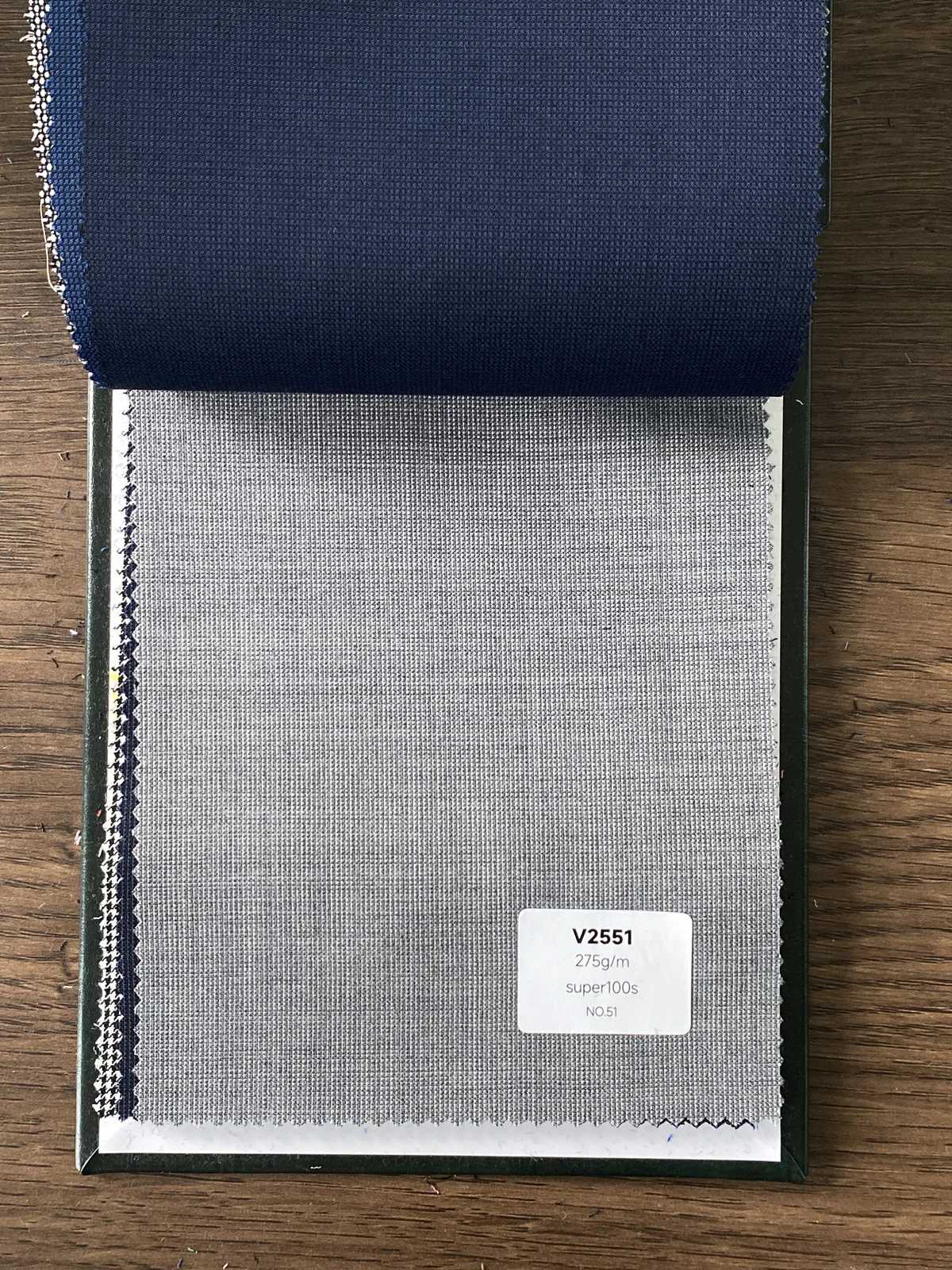 V2551