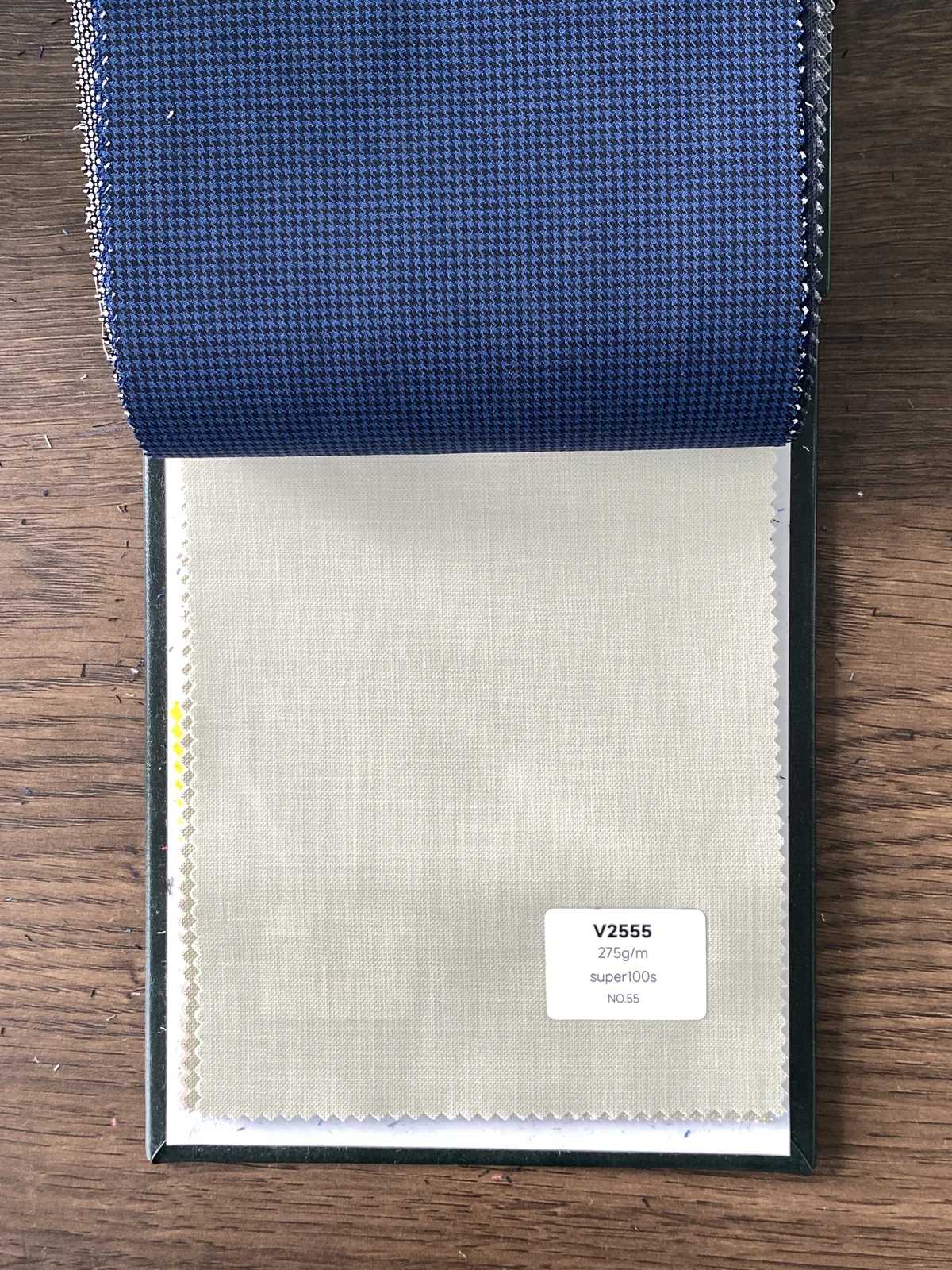 V2555